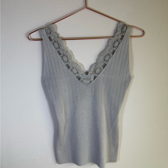 BiBi Tops - 🤍✨ BiBi Lace Trim Ribbed Knit Tank – Size Small – NWT ✨🤍